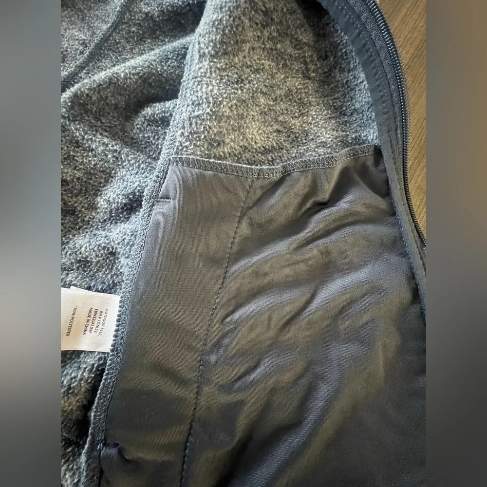 Eddie Bauer Women’s Gray Soft full zipper sweater jacket w/ pockets Small - Picture 8 of 11